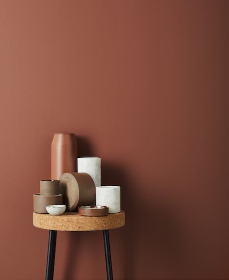 We love: The new terracotta and brass wares from Lightly - The Interiors Addict Terracotta Ceramics, Cork Stool, Interior Design Blogs, Color Terracota, Deco Rose, Interior Trend, Wall Color, Terra Cotta, Room Colors