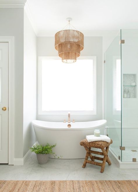 Bathroom Chandelier Lighting, Estilo Charleston, Bathroom Chandelier, Master Bath Renovation, Bath Renovation, Master Bath Remodel, Bathroom Renos, House Bathroom, Bath Tub