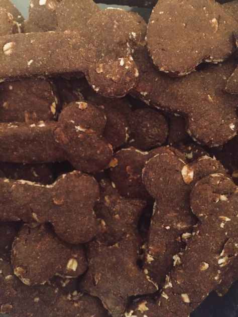 Carob, Peanut Butter, and Banana Dog Treats (My Original Recipe) Carob Dog Treats Recipes, Carob Dog Treats, Carob Recipes, Banana Dog Treat Recipe, Baby Treats, Carob Chocolate, Banana Dog Treats, Pet Snacks, Christmas Dog Treats