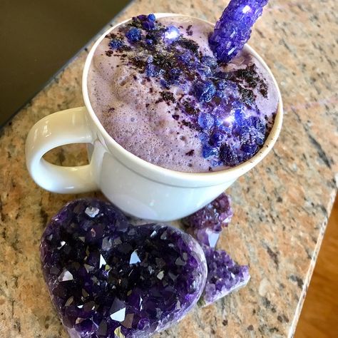 The Magical Recipe ~ Amethyst Latte Crystal Elixir Recipes, Magical Cafe, Crystal Food, Magical Drinks, Crystal Kitchen, Magical Food, Magic Food, Crystal Elixir, Magic Coffee