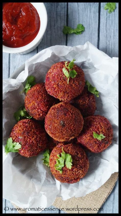 Beetroot Cutlet, Vegetable Cutlets, Beetroot Recipes, Cocktail Appetizers, Cutlets Recipes, Tea Snacks, Beet Recipes, Dried Mangoes, Potato Skins