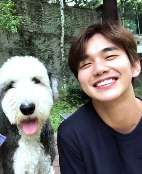 Yoo Seung-ho, Yo Seung Ho, Korean Male Actors, Yoo Seung Ho, Korean Drama List, Memes Of The Day, Cute Jokes, Ji Chang Wook, Korean Artist