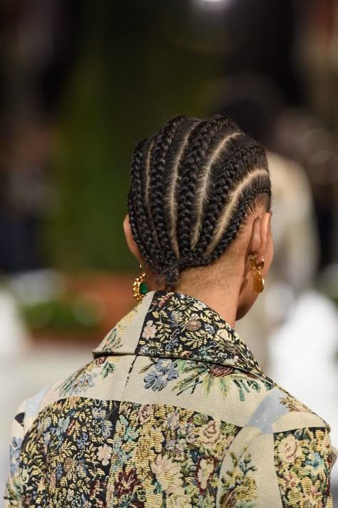 5 Fall 2019 Runway Hair Trends To Try This Weekend Marley Cornrows, Cornrow Hairstyles For Black Women Short, Month Hairstyles, Runway Hair Trends, Medieval Hairstyles, Runway Hair, Faux Hair, 2019 Runway, Crimped Hair