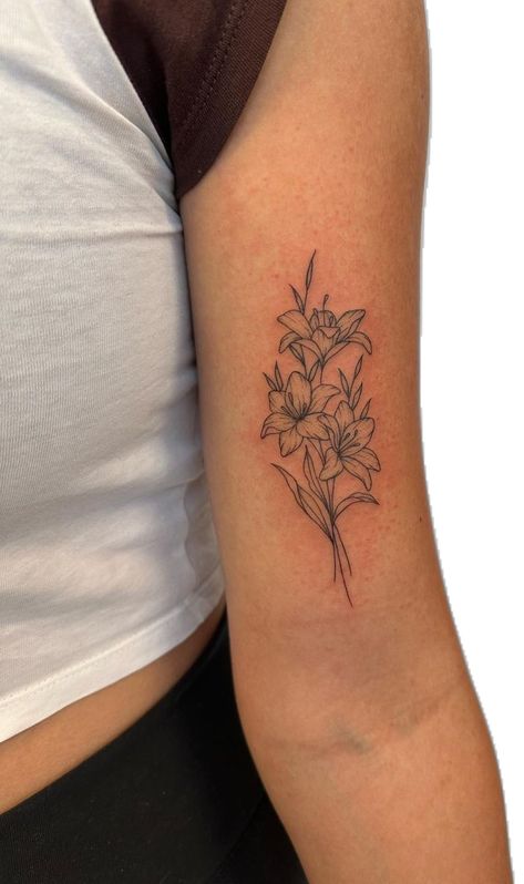 Flower Tattoo Behind Arm Above Elbow, Realistic Bouquet Tattoo, Small Flower Tattoo Cover Up, Tennessee Flower Tattoo, Tattoo Ideas Thigh Hip, Flowers Tattoos For Women Arm, Flower Tattoos Women Arm, Lilie Flower Tattoo Design, Lily Flower Arm Tattoo