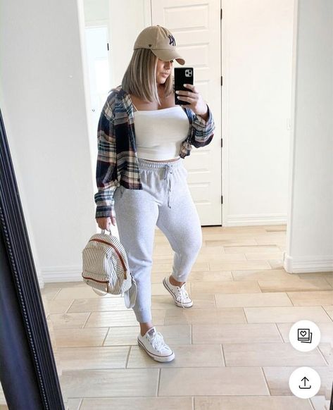 Cali Outfits Summer Casual, Shayna Moretti, Paintballing Outfit, Outfit Tennis, Curvy Casual Outfits, Cali Trip, Trip Outfit, Errands Outfit, Cute Comfy Outfits