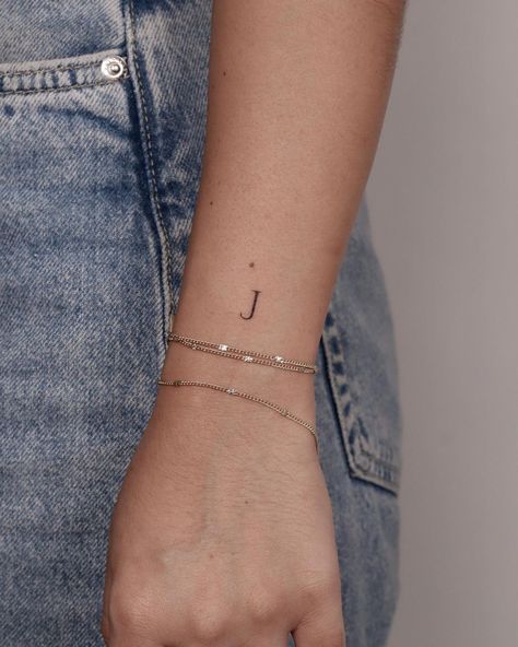 Tattoo Letter Ideas, J Tattoo Letter, J Tattoo Letter Ideas, Letter J Tattoo, Tattoo On Wrist, J Tattoo, Fineline Tattoo, Letter Ideas, Back Of Shoulder Tattoo