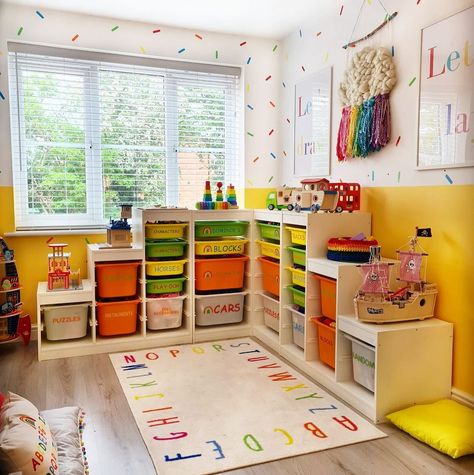 Home Daycare Setup Living Room, Playroom Design Layout, Trofast Storage, Home Daycare Ideas, Daycare Rooms, Sunday School Rooms, Daycare Decor, Colorful Playroom, Climbing Walls