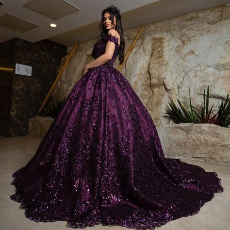 Dark Purple Ball Gown, Dark Purple Quinceanera Dresses, Plum Wedding Dresses, Purple Quince Dress, Purple Black Wedding, Dark Purple Wedding, Purple Ball Gown, Purple Quince, Purple Quinceanera Dresses