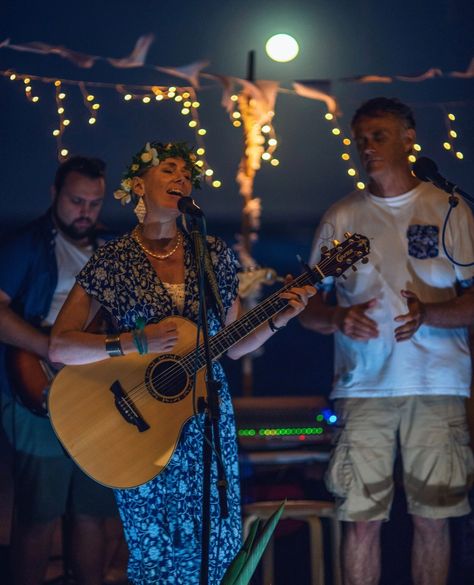 Looking for the ultimate soul-nourishing experience? ⁠ ⁠ Join us on Burleigh Beach for a night of kirtan, meditation, and joyful community connection! There’s no better way to spend your Saturday than by immersing yourself in the healing sounds of sacred music under the full moon. ⁠ Come and fill your heart with peace, joy, and love as we chant together in harmony, immersing ourselves in the spiritual love and comfort of kirtan.⁠ ⁠ Full Moon Beach Kirtan⁠ Saturday 16th November 5:30pm - 8pm⁠ ... Full Moon Beach, Justin Park, Sacred Music, Healing Sounds, Moon Beach, Moonlit Sky, Music Meditation, Spiritual Love, Free Event