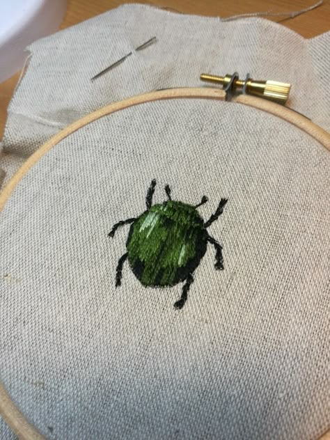 Beetle embroidery. Created by Greentree Crafts www.greentreecrafts.com Beatle Insect Embroidery, Green Beetle Embroidery, Insects Embroidery, Embroidery Beetle, Embroidered Beetle, Worm Embroidery, Embroidered Insects, Embroidered Bugs, Beetle Embroidery