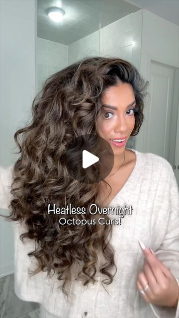 2.8M views · 118K likes | Ariba Pervaiz on Instagram: "Im going to call these Octopus curls! The curler is linked in my Amazon store. 😉  It looks overwhelming but it was surprisingly quicker than a curling iron and more effective. Heatless curls are a healthier alternative, they definitely give more definition and always end up lasting me longer. Do this on clean hair, spray it a little damp before starting but do NOT soak it wet. Leave it 5-7 hours or overnight!  . . . . . . . . #heatlesscurlsovernight #octopuscurler #hairhacks #overnightcurls #healthyhairtips #heatlesshair" Beatles Curls Overnight, Octopus Heatless Curls, Overnight Curlers For Long Hair, Cold Curls Hair, How To Curl Long Hair Overnight, Overnight Bun Curls, How To Preserve Curls Overnight, Heatless Curls On Curly Hair, Overnight Curls With Socks