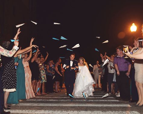 Paper Plane Wedding Send Off, Paper Airplane Wedding Exit, Wedding Airplane Theme, Wedding Paper Planes, Paper Airplane Wedding Send Off, Air Force Wedding Ideas, Pilot Wedding Ideas, Wedding Airplane, Airplane Hanger Wedding