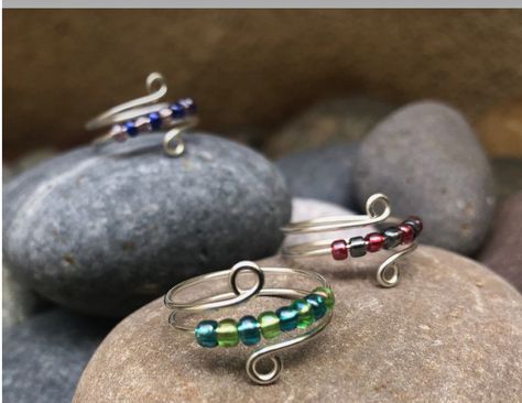 Wire Projects, Wire Jewelry Rings, Wire Wrap Jewelry Designs, Metal Smithing, 2 Rings, Fidget Rings, Diy Wire Jewelry, Thumb Ring, Diy Rings