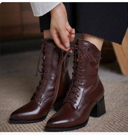 Dark Academia Shoes Women, Dark Academia Shoes, Ciel Black Butler, Academia Shoes, Heels Vintage, Color Images, Dita Von Teese, Aesthetic Shoes, Pretty Shoes