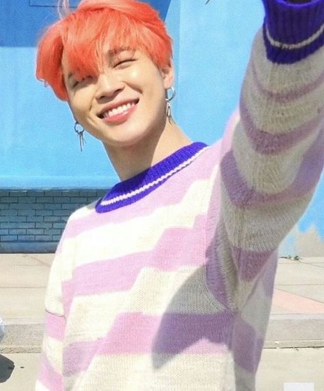 Boy With Luv, Park Ji Min, Jimin Wallpaper, Indie Kids, Park Jimin Bts, Busan, Bts Boys, Foto Bts, Bts Photo