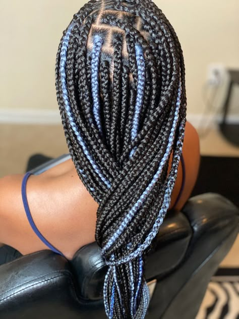 Pretty Braided Hairstyles With Color, Light Blue Peekaboo Braids, Peekaboo Braids, Short Box Braids Hairstyles, Braids Ideas, Peekaboo Hair, Blue Periwinkle, Big Box Braids Hairstyles, Cute Braided Hairstyles