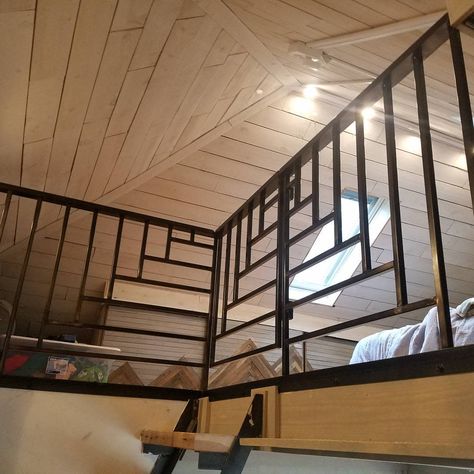 Loft Railing Ideas Balconies, Attic Railing Ideas, Loft Bed Railing Ideas, Loft Stair Railing Ideas, Indoor Railing Ideas, Railing Ideas Indoor, Loft Railing Ideas, Loft Railings, Railing Styles