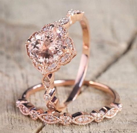 خواتم خطوبة, Luxury Wedding Rings, Square Diamond Rings, Morganite Diamond, Bridal Wedding Rings, Anniversary Jewelry, Diamond Ring Settings, Bridal Ring Set, Engagement Jewelry