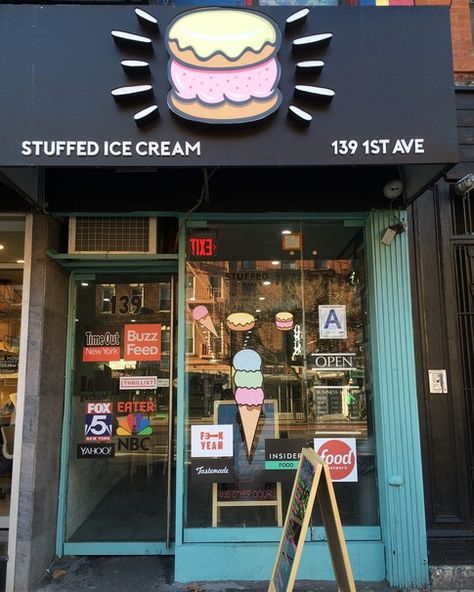 Get Ready for These Insane Desserts at Stuffed Ice Cream Ice Cream Store Design Exterior, Minimalist Ice Cream Shop, Cool Ice Cream Shops, Ice Cream Signboard, Ice Cream Business Ideas, Ice Cream Store Design, Ice Cream Shop Ideas, Ice Cream Shop Interior, Insane Desserts