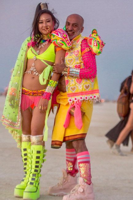 Men Burning Man, Casino Costumes, Culture Festival, Burning Man Costume, Festival Ideas, Burning Man Fashion, Manish Arora, Indian Men Fashion, Burning Man Outfits