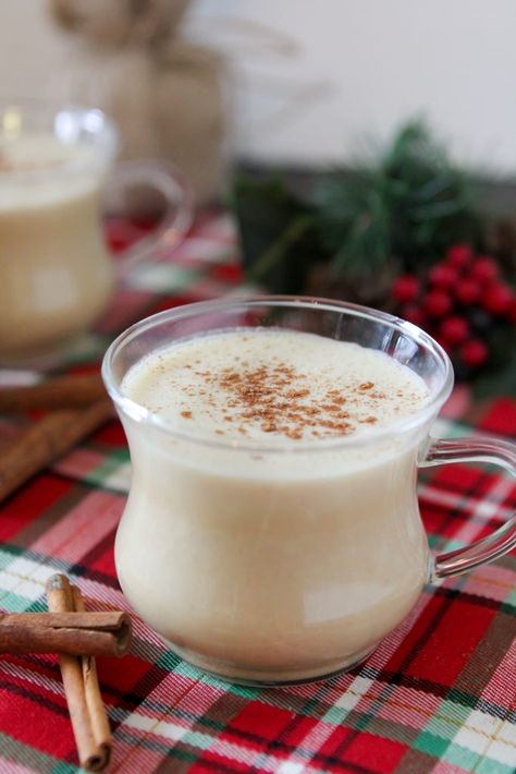 Dairy-Free Egg Nog - the Whole Smiths Paleo Egg Nog, Paleo Pesto Recipe, Dairy Free Starbucks Drinks, Dairy Free Eggnog, Paleo Eggnog, Dairy Free Starbucks, Egg Nog Recipe, Dairy Free Egg Nog, Almond Milk Latte