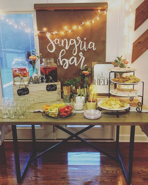 Engagement Party Food Table Decor, Sangria Bridal Shower Ideas, Sangria Party Ideas, Engagement Housewarming Party, Vineyard Engagement Party, Wine Bar Ideas Party, Summer Engagement Party Ideas, Sangria Bar Ideas, Engagement Party Drinks