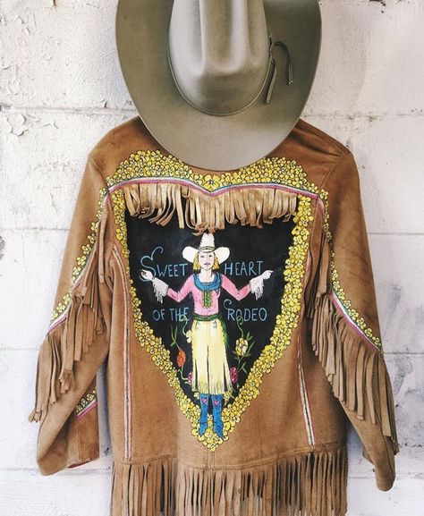 Sinclair Tucker Sweetheart Of The Rodeo Jacket. https://www.instagram.com/hchvintage/ Vintage Rodeo Outfits, Sweetheart Of The Rodeo, Gram Parsons, Cowgirl Clothes, Western Winter, Western Patterns, Americana Music, Vintage Western Wear, Cowgirl Fashion