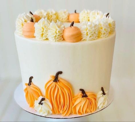 Small Thanksgiving Cake Ideas, Fall Birthday Cakes For Kids, Autumn Cakes Ideas Fall, Pumpkin Cake Decorating Ideas, Thanksgiving Decorated Cakes, Simple Fall Cake Decorating, Pumpkin Decorated Cake, Thanksgiving Cake Ideas Decorating, Fall Cakes Recipes