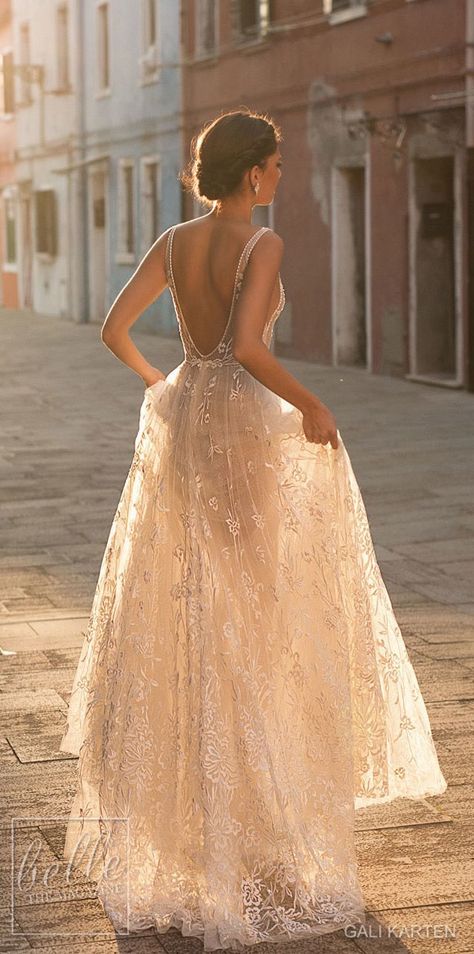 Gali Karten Wedding Dress 2018 - Burano Bridal Collection #weddingdress #bridalgown #weddingdresses Wedding Dress Mermaid Lace, Gali Karten, Boho Wedding Dresses, Western Wedding Dresses, Exquisite Gowns, Wedding Dresses 2018, Affordable Wedding Dresses, Black Wedding Dresses, Backless Wedding Dress