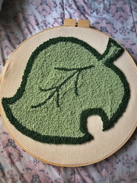 Animal Crossing Tufted Rug, Leaf Punch Needle, Animal Crossing Punch Needle, Animal Crossing Leaf, Leaf Icon, Punch Needling, Needle Embroidery, Punch Needle Patterns, Yarn Thread