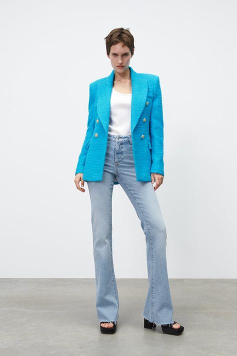 Blazers Woman | ZARA United States Turquoise Blazer Outfit, Double Blazer, Turquoise Suit, Blazer Gold Buttons, Turquoise Blazer, Light Blue Blazer, Cut Blazer, Zara Spain, Outfit Zara