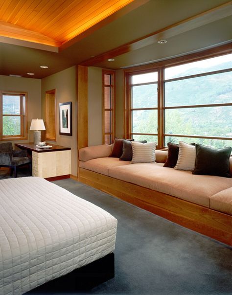 Contemporary Mountain Home, Built In Couch, Window Seat Design, Modern Bedroom Decor, Picture Windows, Bedroom Furniture Design, Ideas Pictures, Mountain Home, House Interior Decor