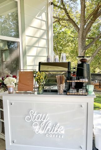 Mobile Coffee Cart Design, Coffee Cart Ideas, Espresso Cart, Bar Cart Inspo, Coffee Catering, Mobile Coffee Cart, Salsa Bar, Cart Bar, Mobile Coffee Shop