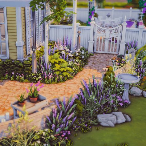 🌱 BaseGame Family Cottage 🌱 Hello Lovelies! Here I have built a pretty and dreamy cottage for you, for your happy Sims, who will definitely be happy to be able to move in here. It is built exclusively with the BaseGame and there is a speedbuild video on YouTube -> link in bio. 🌻👨‍👩‍👧‍👦🐞🌻👨‍👩‍👧‍👦🐞🌻👨‍👩‍👧‍👦🐞 #thesims4builds #thesims4homes #showusyourbuilds #sccregram #somesimlishbuild #simstagram #thesims #sims #thesims4 #ts #ts4 #thesims4house #simsbuild #thesims4home #simshouse #games #PS4... Sims 4 Plant Lover House, Sims 4 Garden Layout, Sims 4 Front Yard Ideas, Sims 4 Cottage Garden, Sims 4 Garden Ideas Base Game, Sims Build Inspiration, The Sims 4 Garden Ideas, Sims Backyard Ideas, Sims 4 Yard Ideas