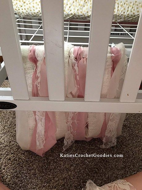 Easy Baby Blanket, Girl Nursery Room, Crib Skirt, Diy Nursery, Crib Skirts, Baby Diy, Baby Time, Nursery Inspiration