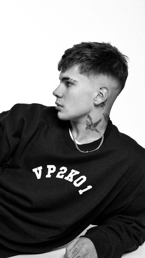 Messy Crop Haircut Men, Victor Perez, Crop Haircut, Mens Hairstyles Thick Hair, Hand Tattoos For Guys, Mens Haircuts Fade, Mens Haircuts Short, Nose Job, Attractive Guys