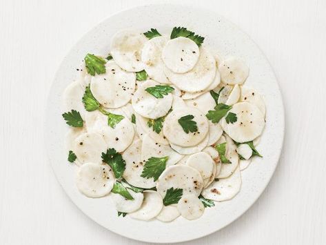 Turnip Salad, Spring Side Dishes, Salads Vegetarian, Turnip Recipes, Vegetable Side Dish Recipes, Spring Recipes Dessert, Michael Symon, Zucchini Salad, Gluten Free Appetizers