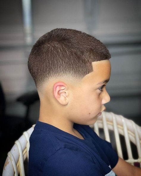 Haircuts For Man, Kids Fade Haircut, Trending Boys Haircuts, Boy Hair Cuts, Kid Boy Haircuts, Boys Fade Haircut, Kids Hairstyles Boys, Boys Haircut Styles, Baby Haircut