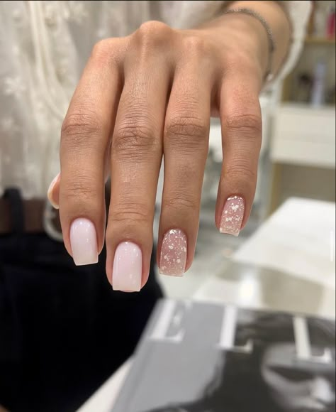 Short Acrylic Nails Winter, Acrylic Nails Winter, Simple Acrylic, Nails Winter, Simple Acrylic Nails, Short Acrylic, Trendy Nail Art, Short Acrylic Nails, Nails On Fleek