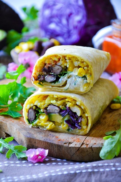 Burritos maison végétariens - healthyfood_creation Vegan Healthy, Burritos, Fresh Rolls, Veggie Recipes, Good Food, Tacos, Food And Drink, Cooking Recipes, Nutrition