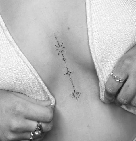 Tattoo Between Breast Women, Between The Breast Tattoo, Under Bobs Tattoos, Middle Breast Tattoo, Small Back Tattoos, Small Chest Tattoos, Small Girly Tattoos, Planet Tattoos, Hip Tattoos Women