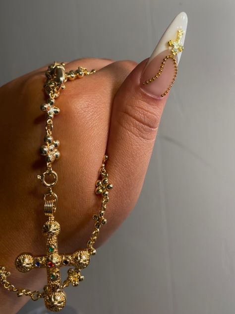 White Nails With Gold Charms, French Nails With Cross, French Tip Cross Nails, Gold Cross Nails, Nails With Gold Charms, Catholic Nails, Rosary Nails, Nails With Cross, White Frenchies