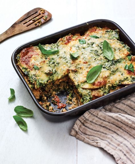 Cheesy Eggplant-Spinach Casserole Greek Frittata, Taziki Sauce, Spinach Casserole Recipes, Keto Reset, Ketogenic Meals, Eggplant Casserole, Reset Diet, Craving Carbs, Spinach Casserole