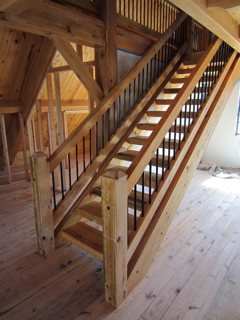 timber frame stair railings Timber Frame Stairs, House Railings Indoor, Rustic Staircase Farmhouse Style, Cabin Staircase, Cabin Stairs, Loft Railing, Rustic Staircase, Rustic Stairs, Timber Stair