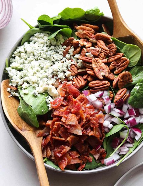 This Bacon, Blue Cheese & Pecan Spinach Salad is a crowd pleasing gluten free appetizer or side dish, tossed with a homemade balsamic vinaigrette dressing. Spinach Egg Bacon Salad, Hot Bacon Spinach Salad, Weeknight Salad, Best Spinach Salad, Big Salads, Balsamic Dressing Recipe, Salad Gluten Free, Homemade Balsamic Vinaigrette, Salad With Balsamic Dressing