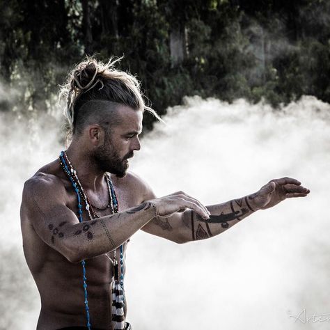 take a stroll to the nearest waters edge remember your place many moons have risen and fallen long long before you came. So which way is the wind blowing what does your heart say?   #xavierrudd #followthesun #earthdayeveryday #europetour2016 #respectcreation #respectitsmagic #SBCtribe  @arterium  by xavierruddofficial Hd Tattoos, Xavier Rudd, Home Tattoo, Free Tattoo, Foot Tattoo, Friend Tattoos, Tattoo Sleeve Designs, Line Tattoos, Blackwork Tattoo