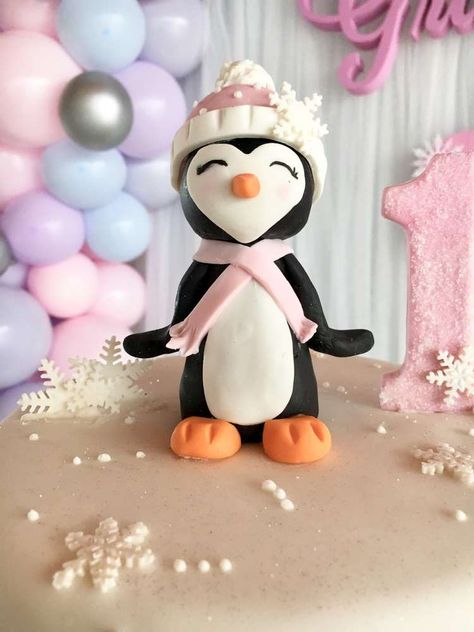 Arctic Party, Fondant Figurine, Penguin Cake Toppers, Penguin Cupcakes, Penguin Birthday Party, Penguin Cake, Penguin Baby Showers, Penguin Cakes, Penguin Baby