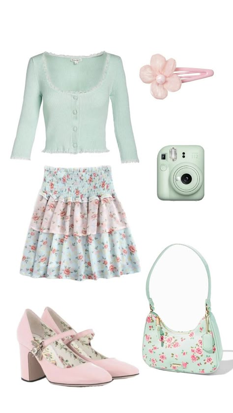 Mint Fashion Aesthetic, 2014 Girly Outfits, Girly 90s Outfits, 2010 Clothes, 2011 Outfits, Dollhouse Wardrobe, Country Style Clothing, Teen Outfit Ideas, Girly Outfit Ideas