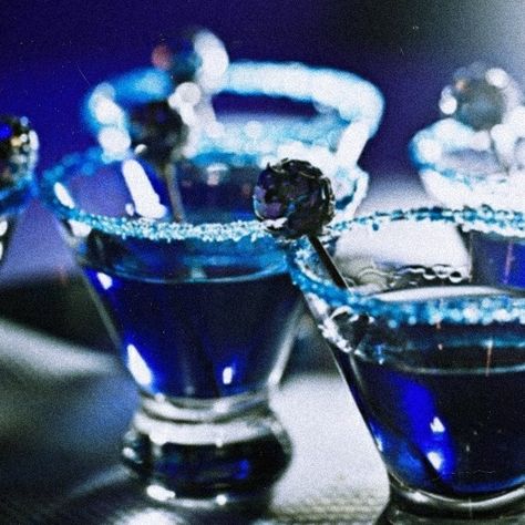 Blue Shots, Egyptian Blue, Aesthetic Post, Blue Drinks, Red Tiles, Blue Cocktails, Vodka Drinks, Bonfire Night, Abercrombie Kids