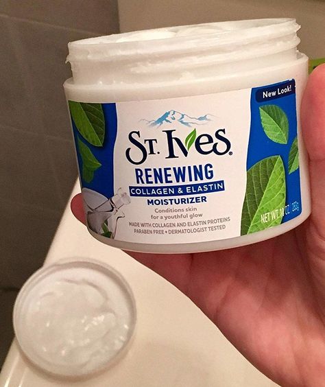 A paraben-free St. Ives facial moisturizer, because it uses safflower oil to help hydrate dry skin and make it feel soft and smooth — even when the piercing winter wind has other plans. 28 Beauty Products To Help Your Skin Thrive Even When The Weather Sucks Ostomy Life, Coffee Facial, Face Mask For Glowing Skin, Mask For Glowing Skin, Glowing Radiant Skin, Holy Grail Products, Mascara Eyeliner, Face Fashion, Homemade Lotion